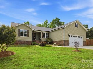 3788 Rene Ln, Maiden, NC 28650