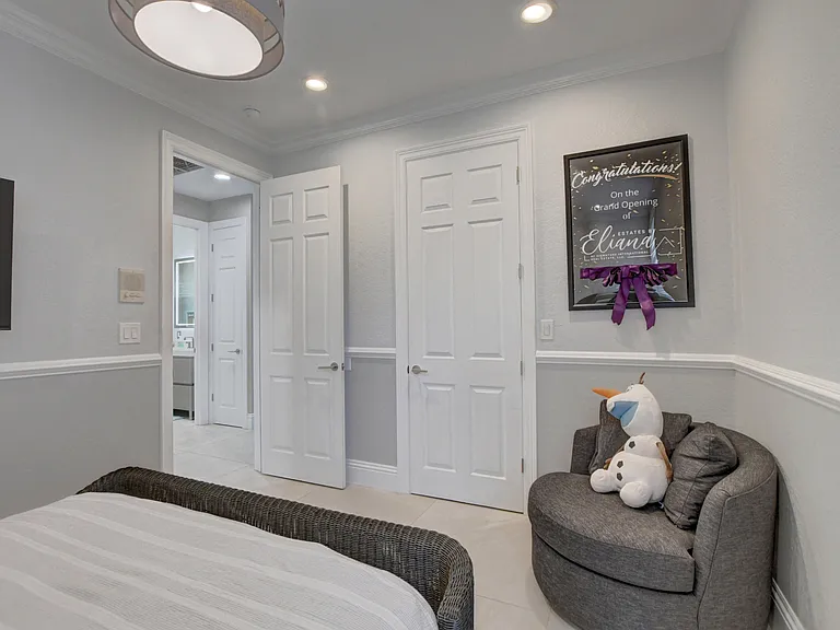 19211 N Creekshore Ct — Photo 35