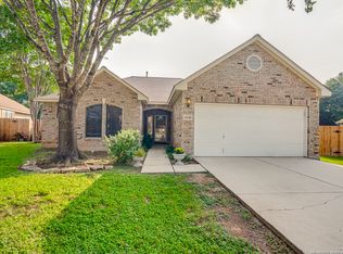 8238 Heritage Park Dr, San Antonio, TX 78240