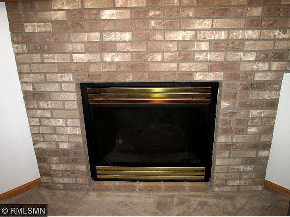 4th image of 12207 Lincoln St NE