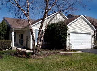 2321 Carillon Dr, Grayslake, IL