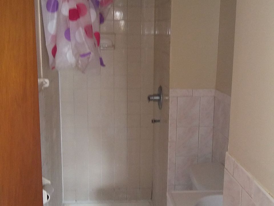 2nd image of 14439 175th St #1