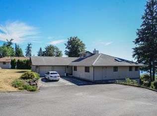 10927 SE 64th St, Newcastle, WA 98056