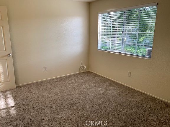 5th image of 1365 Crafton Ave