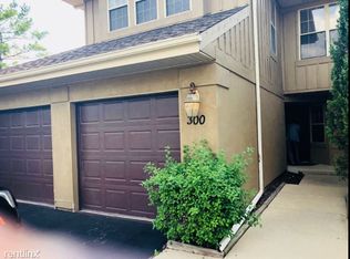 300 Renaissance Blvd, Oakbrook Terrace, IL 60181