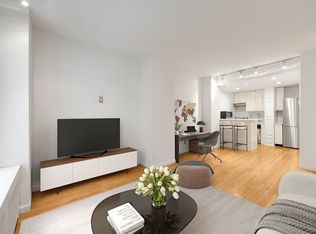 150 W 58th St, New York, NY 10019