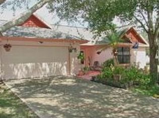 1451 Piney Branch Cir, Valrico, FL 33594