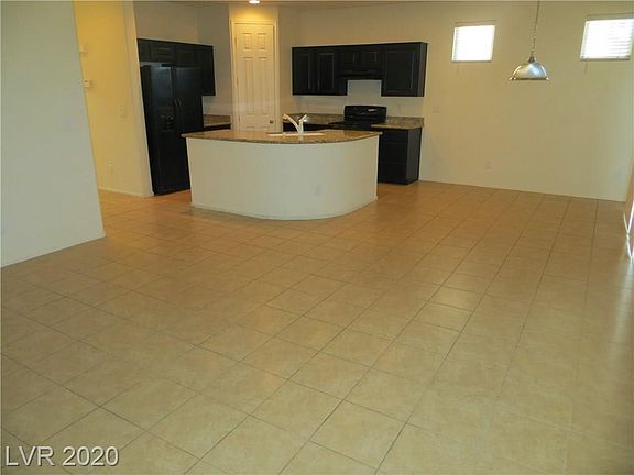 5th image of 3368 Osiana Ave #0