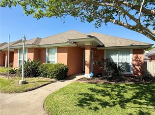 2303 Naples Dr, Ingleside, TX 78362