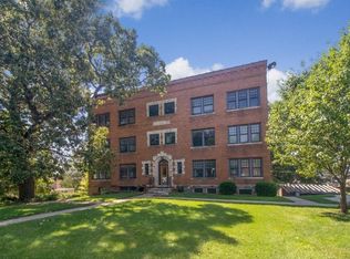 1902 Woodland Ave APT 101, Des Moines, IA 50309