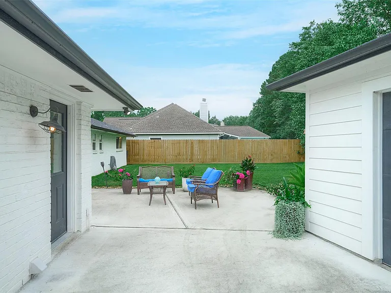 3607 Hickory Hill Ln — Photo 31