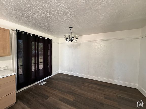 4th image of 1216 S Birch Ave