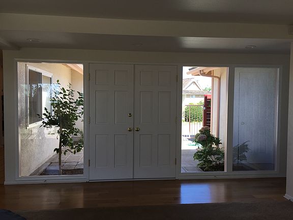 Front Entrance - interior