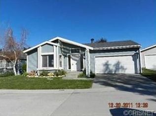 20071 Edgewater Dr, Canyon Country, CA 91351