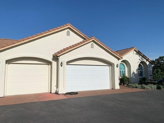 1st image of 21862 Los Altos Dr