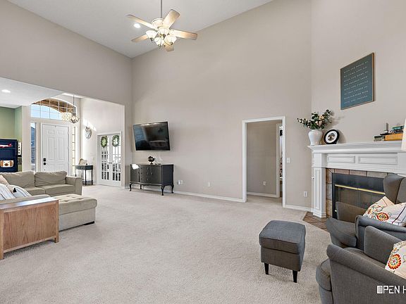 4th image of 5405 Texas Star Ln