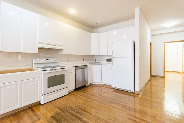 Rented by Corcoran | media 9