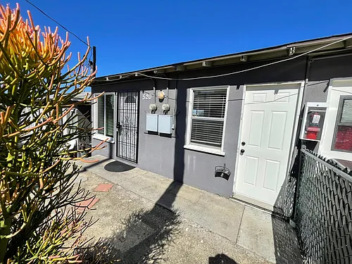 520 Palm Dr #520 Photo 1