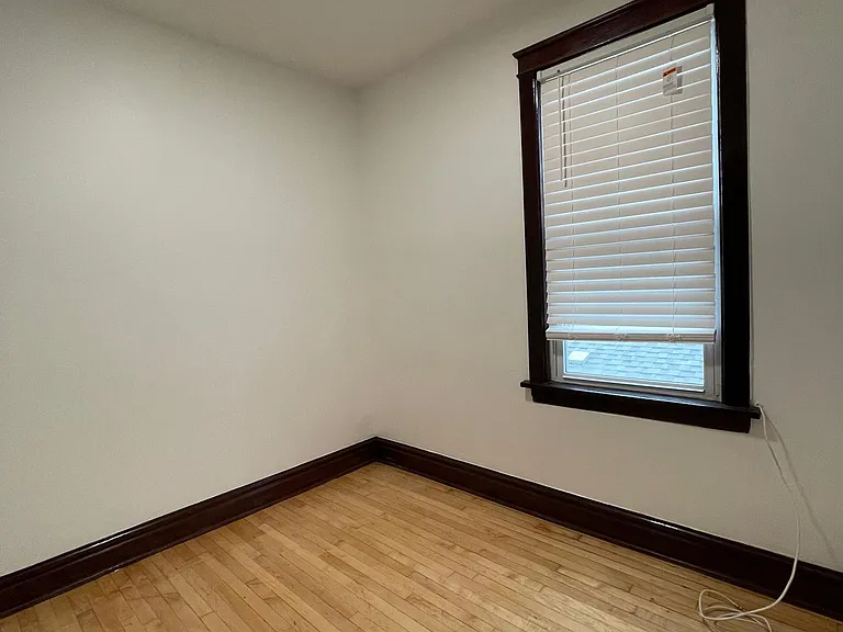 3214 N Kostner Ave #2 — Photo 7