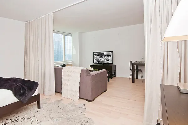 Rented by Sieber International | media 23