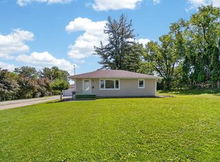 4201 Lower Beaver Rd, Des Moines, IA 50310