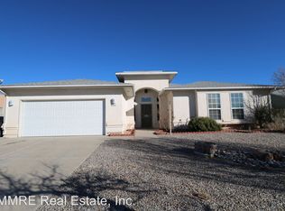 6933 Glen Hills Dr NE, Rio Rancho, NM 87144