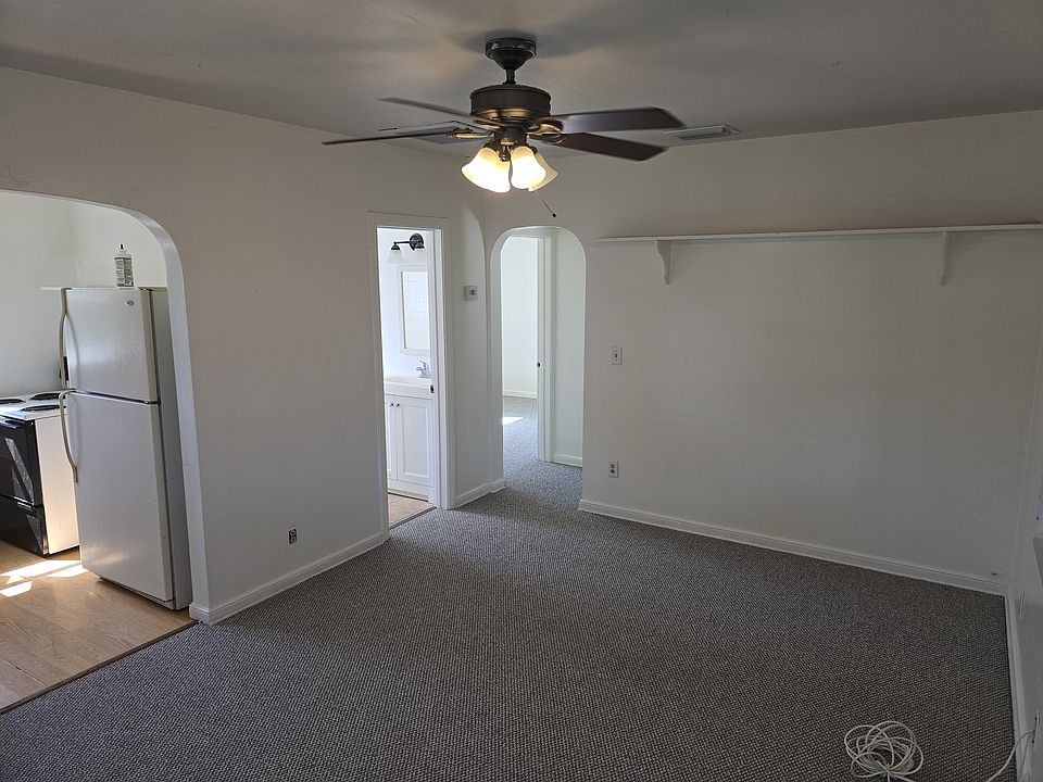 1st image of 2222 45th Ave N #2