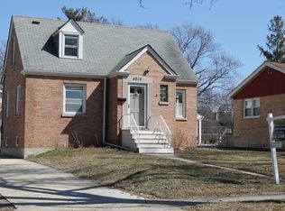 4215 Highland Ave, Downers Grove, IL 60515