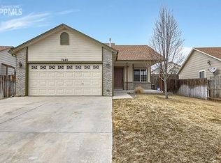 7446 Silver Bow Dr, Colorado Springs, CO 80925