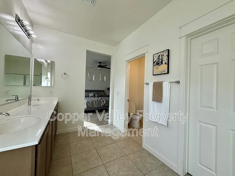 15971 N 74th Ln — Photo 7