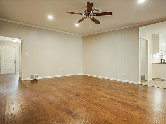 5th image of 3724 Wosley Dr