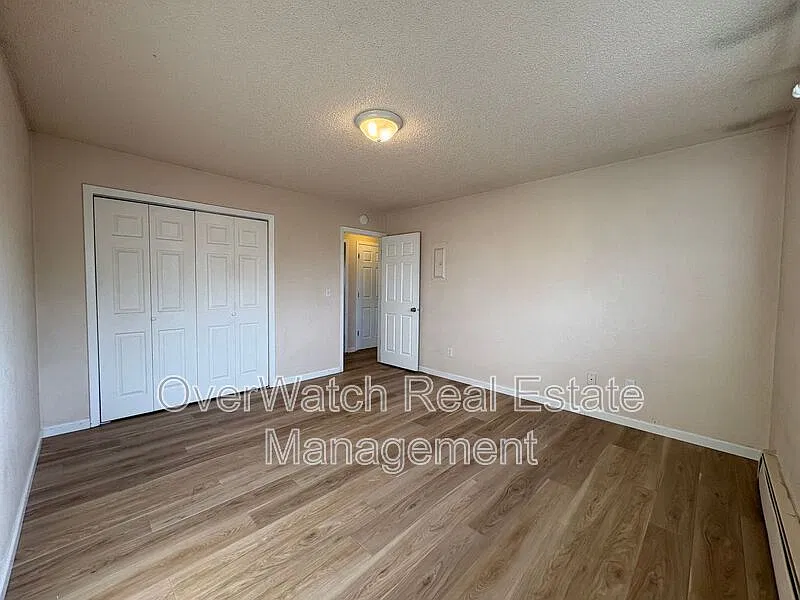 827 E 11th Ave #6
