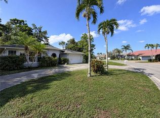 5114 Mabry Dr, Naples, FL 34112