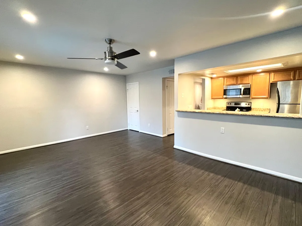 Open Concept Living/Dining/Kitchen - 15040 Avenida Venusto #186