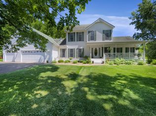 25399 Greenwood Ct, Wyoming, MN 55092