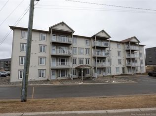 35 Lian St #20, Fredericton, NB E3C 0A8