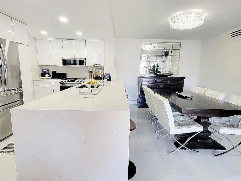 250 Galen Dr #43 — Photo 8