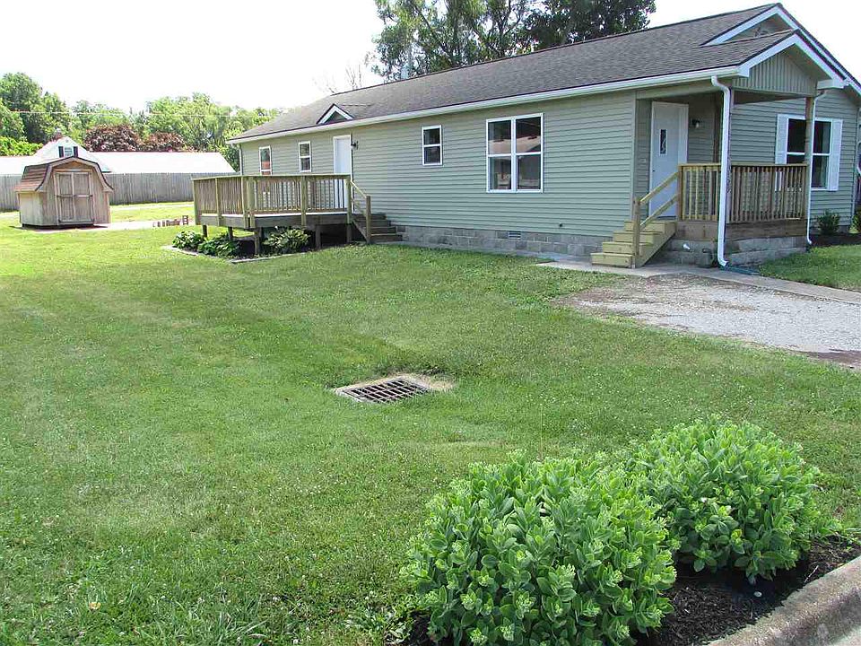 1st image of 3129 N 22nd St