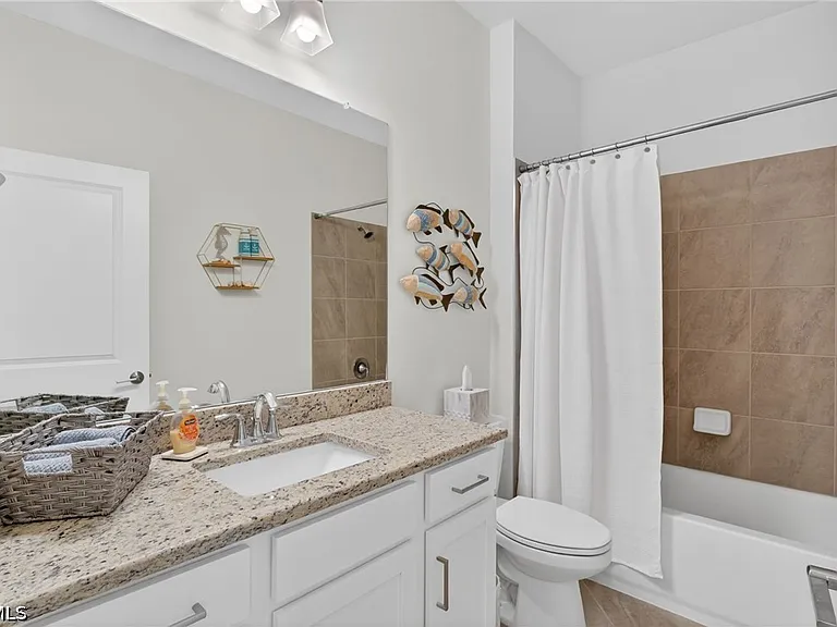 14001 Hunter Oak Dr — Photo 22