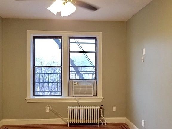 3rd image of 821 Bergen Ave APT C6