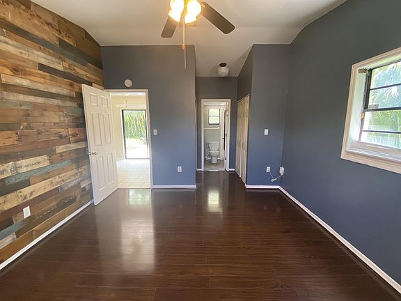 3rd image of 4300 Trout Dr SE