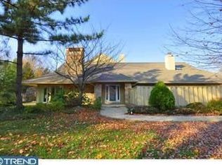 1012 Broadmoor Rd, Bryn Mawr, PA 19010