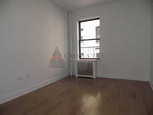 Rented by Christie Property Group | media 32