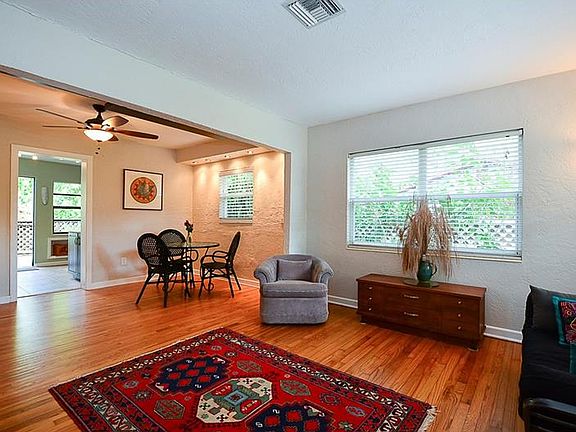 5th image of 4633 3rd Ave S