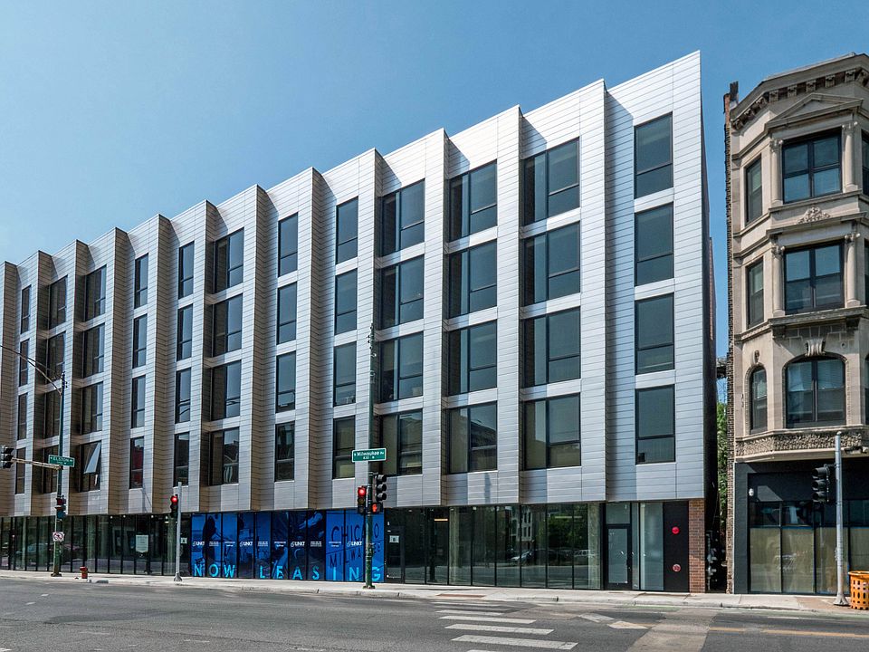 1st image of 830 N Milwaukee Ave #507
