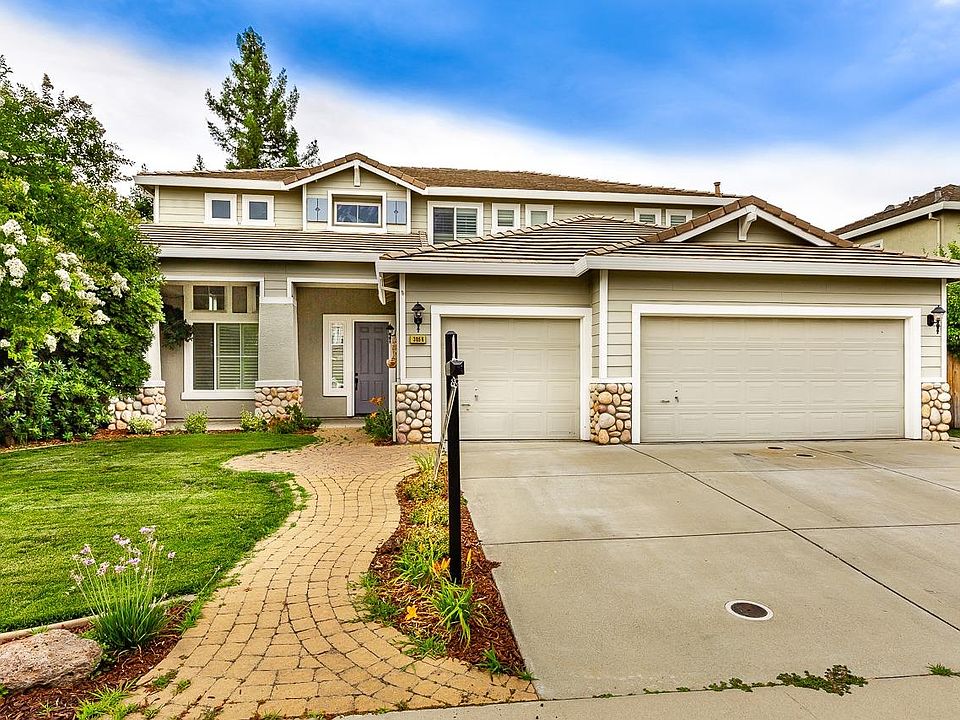1st image of 3056 Mammoth Way