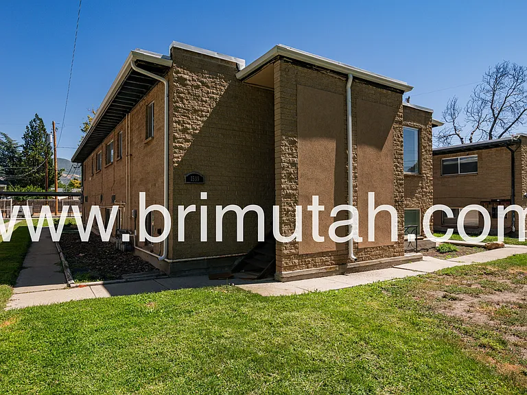 1539 S Green St #1-4-2 — Photo 12