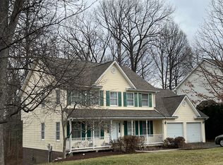 225 Asbury Rd, Winchester, VA 22602