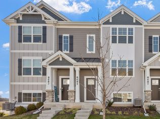 8685 Orchid Dr, Saint John, IN 46373