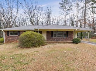 578 Creek View Dr, Lawrenceville, GA 30044